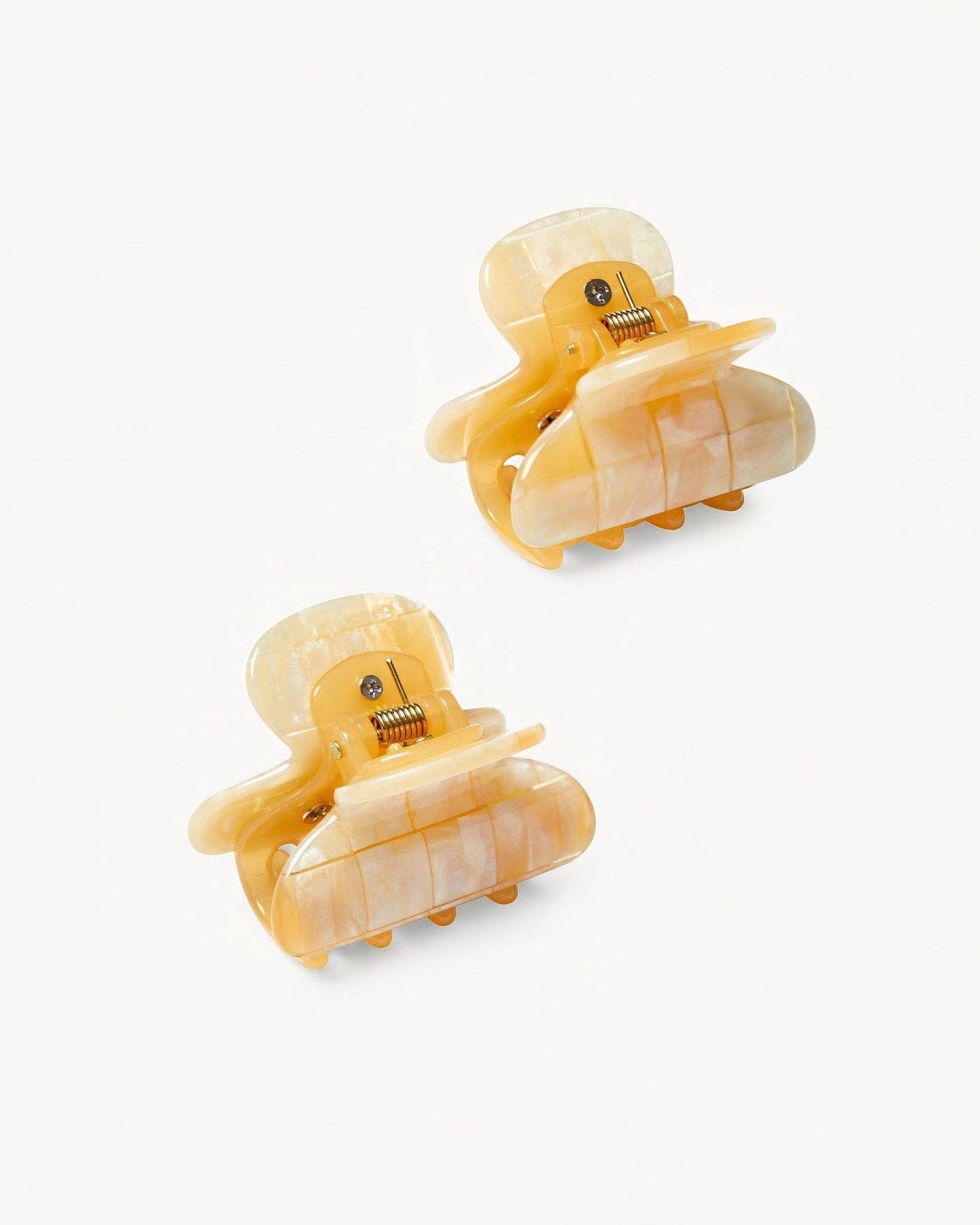 Twin Heirloom Claws in Sea Shell Checker