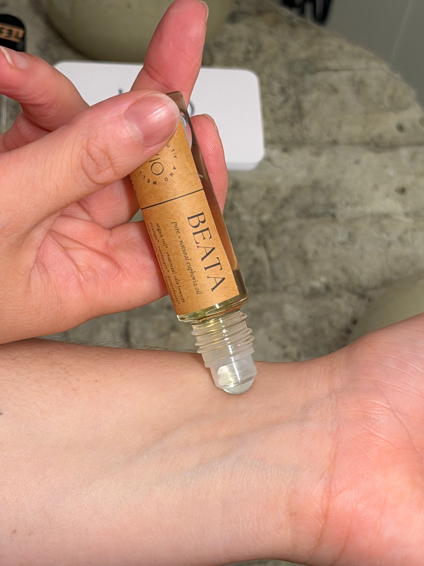Lucid Organics x L'io Beauty: BEATA Essentail Oil Roller