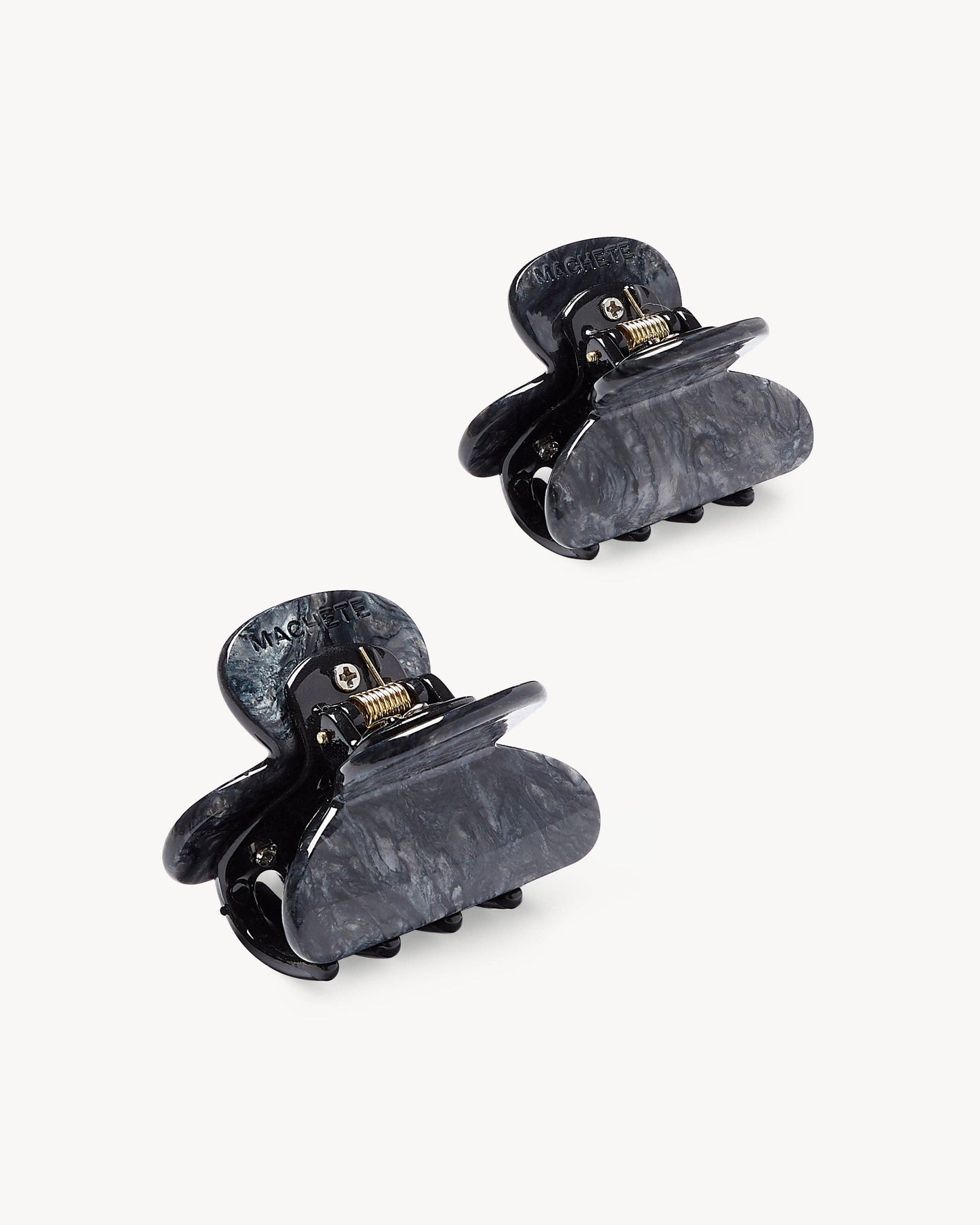 Twin Heirloom Claw in Obsidian